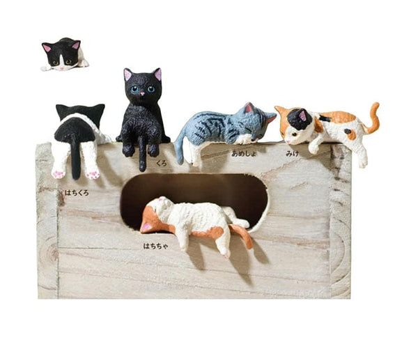 Fuchiyasumi Nyanko Resting Kittens Mini Figure – Hello Japan