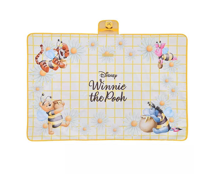 Winnie the Pooh Leisure Sheet: Pooh & Friends